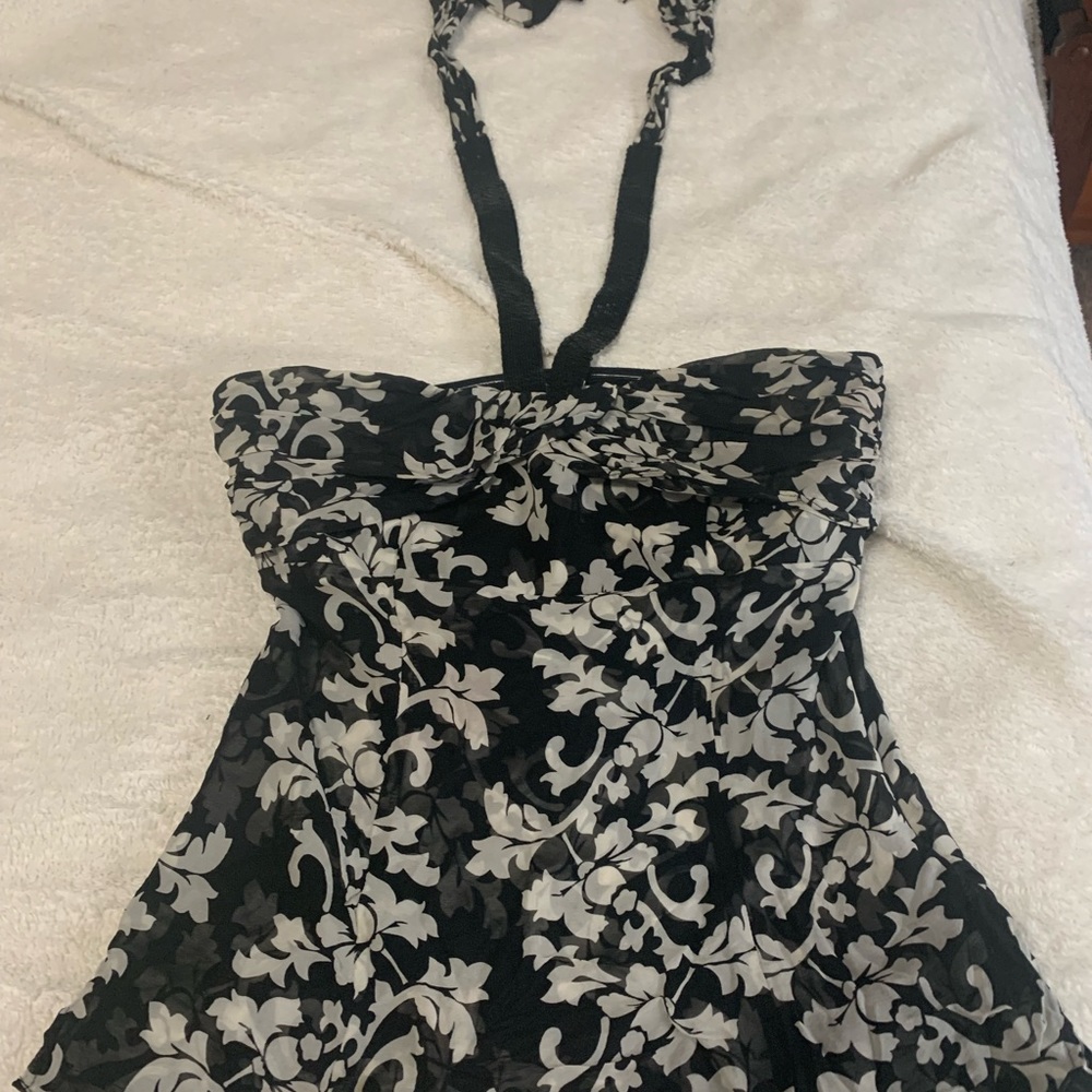 white house black market floral halter top women’s size 6